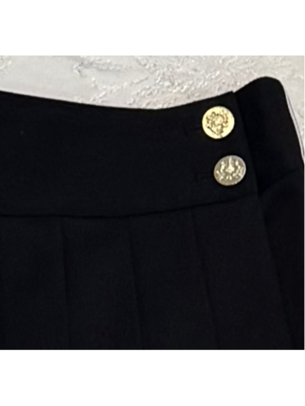 Alice + Olivia Noah Side Stripe Skort, Size 8, NWT - Picture 6 of 9